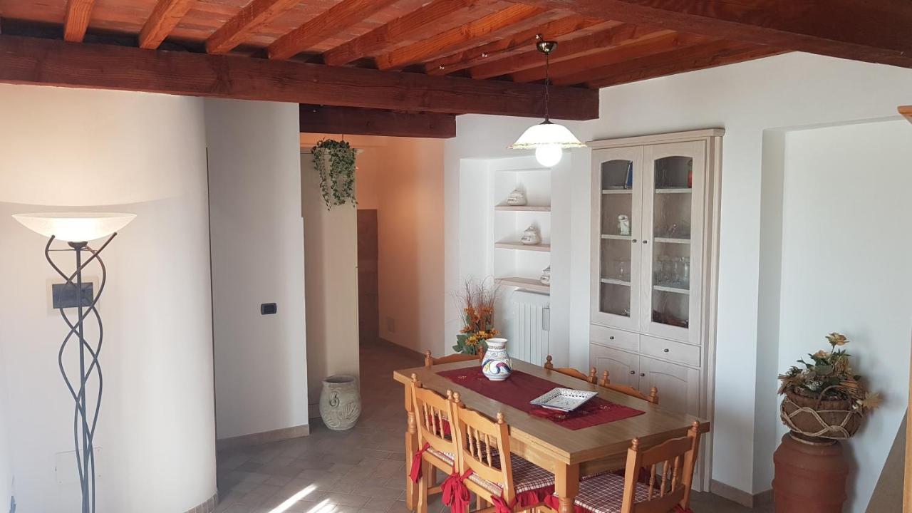 Beautiful Apartment With Exclusive Garden And Terrace Монтеверди-Мариттимо Экстерьер фото